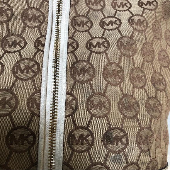 Michael Kors monogram canvas bag - Picture 5 of 10
